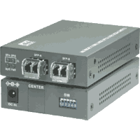 Ethernet multimode to singlemode media converter for Gigabit Ethernet incl. two SFP modules. full wire speed. Optional 19" frame, DIN rail mountable, USB cable for input power. Power supply included.